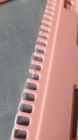 Close-up of the cast-on comb teeth