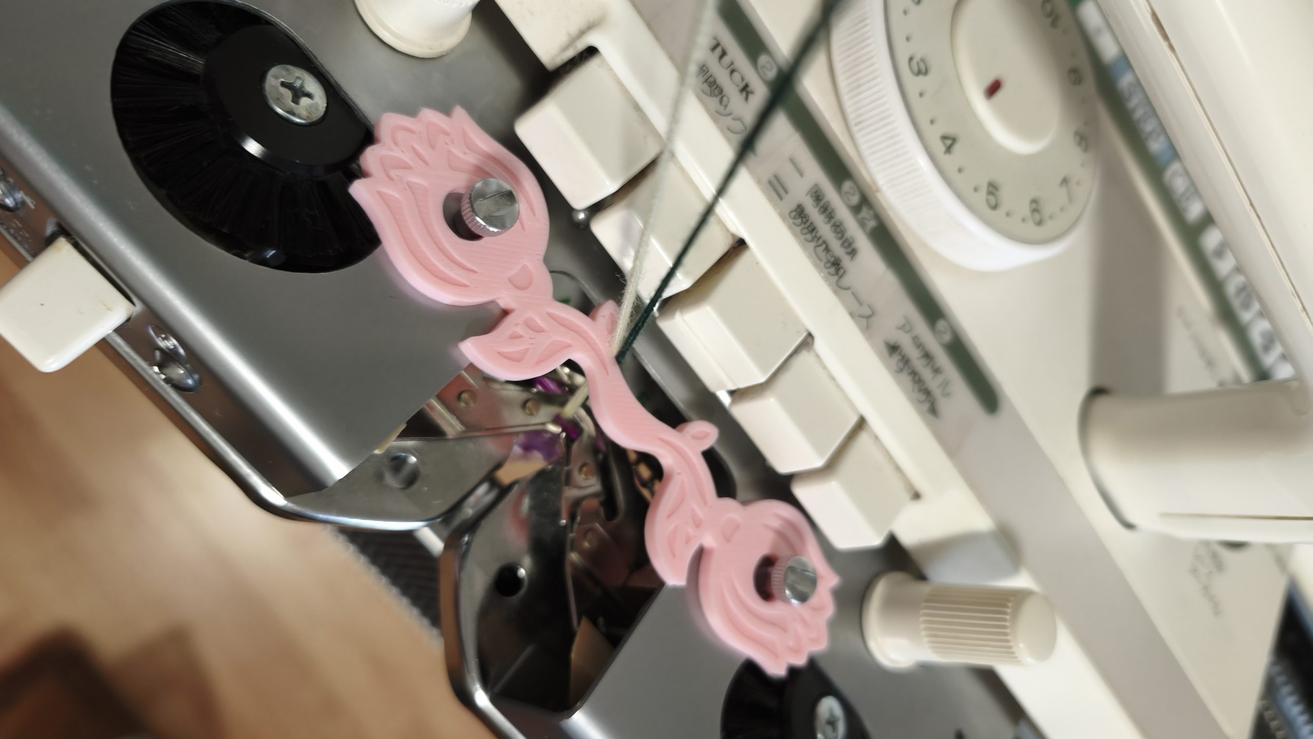 Floral Plating Yarn Holder for Brother 5gg Standard Gauge Knitting Machine - Image 3