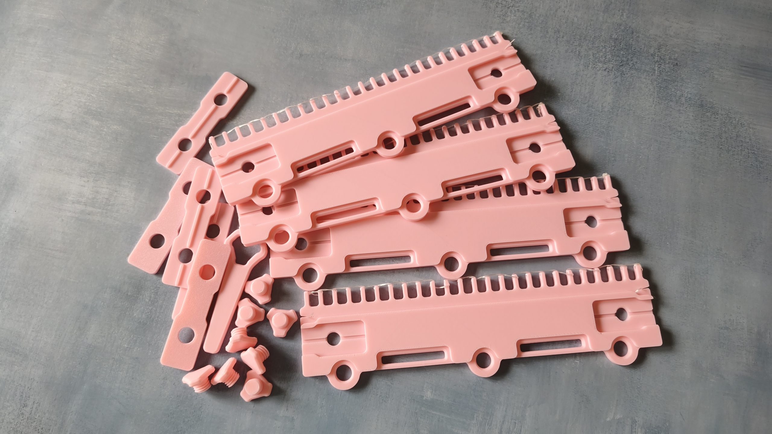 Modular Cast-on Comb Set Compatible with 5gg Knitting Machines, 3D Printed Setup Tool, Elastic Thread Wire Replacement, Custom Color - Image 2