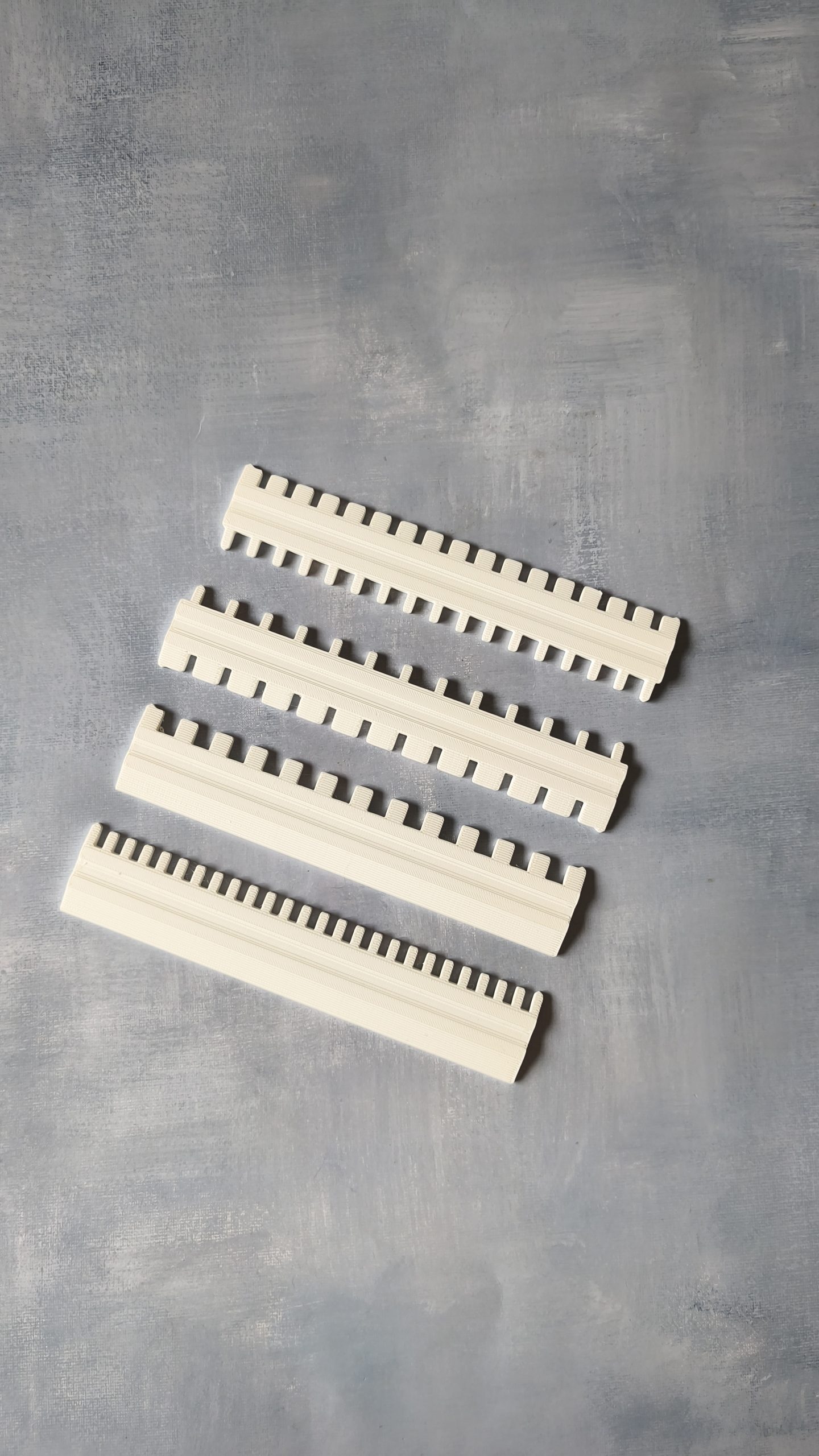 4-Piece Needle Pusher Set Compatible with Brother 110 & 120 Knitting Machines (7 Gauge, 3.5mm) - 3D Printed PLA Needle Selectors for Ribbing