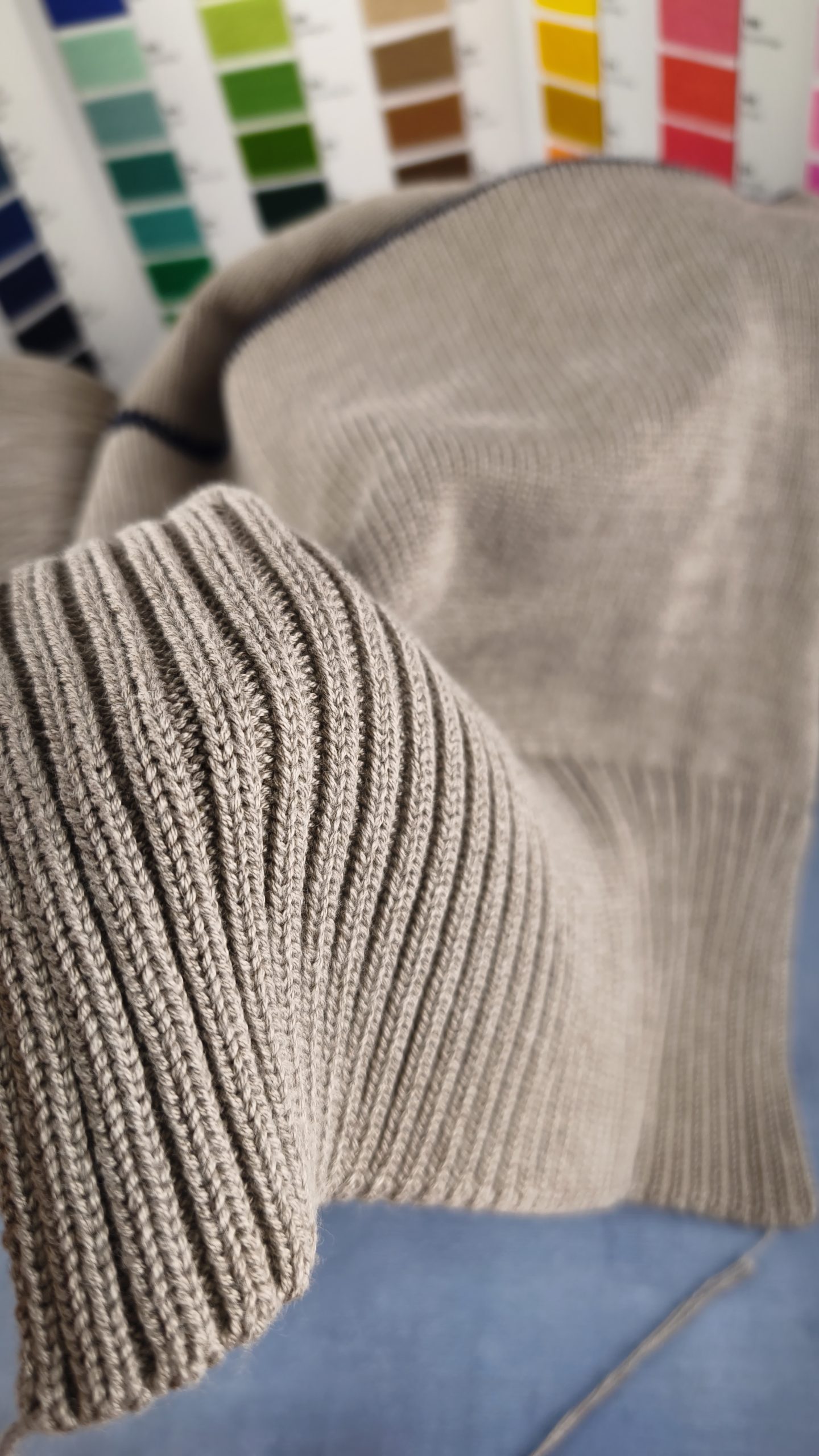 Grey Beige Melange Cotton Acrylic Yarn Cone (OEKO-TEX) – Spring Summer Knitwear - Image 4