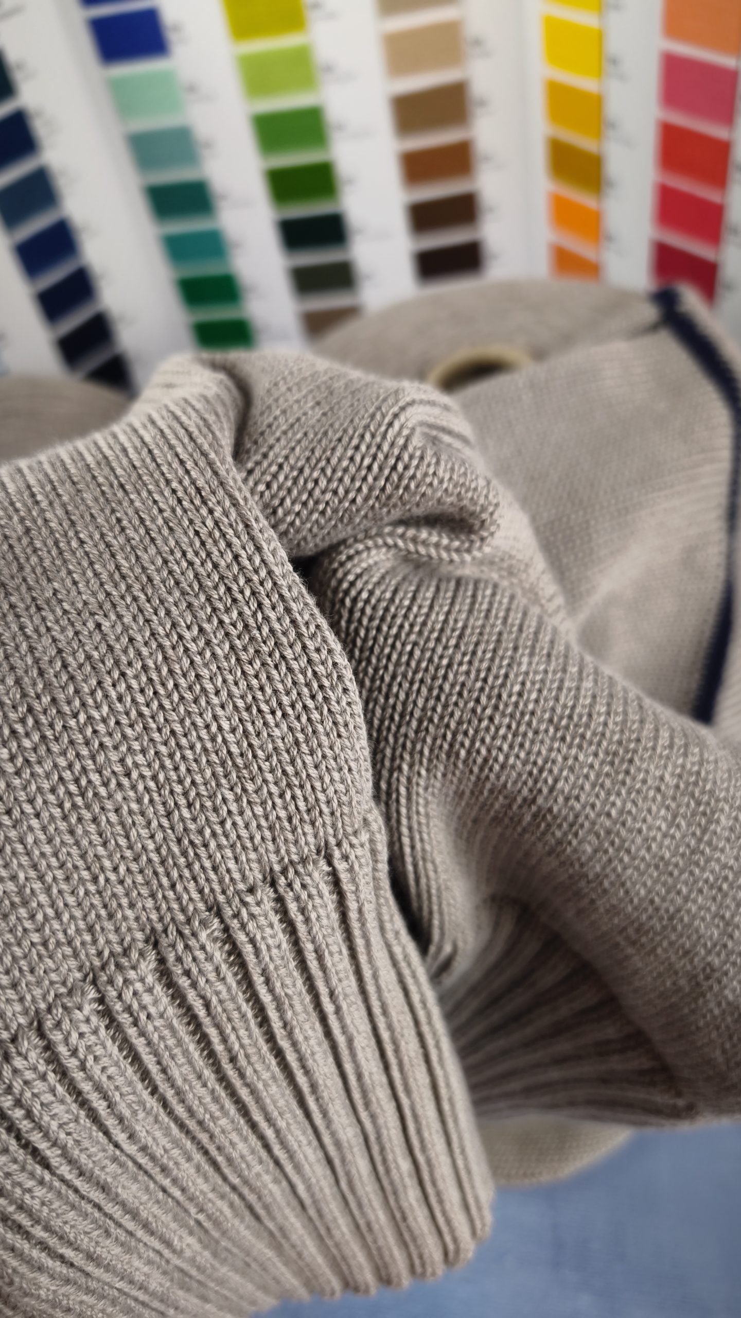 Grey Beige Melange Cotton Acrylic Yarn Cone (OEKO-TEX) – Spring Summer Knitwear - Image 3
