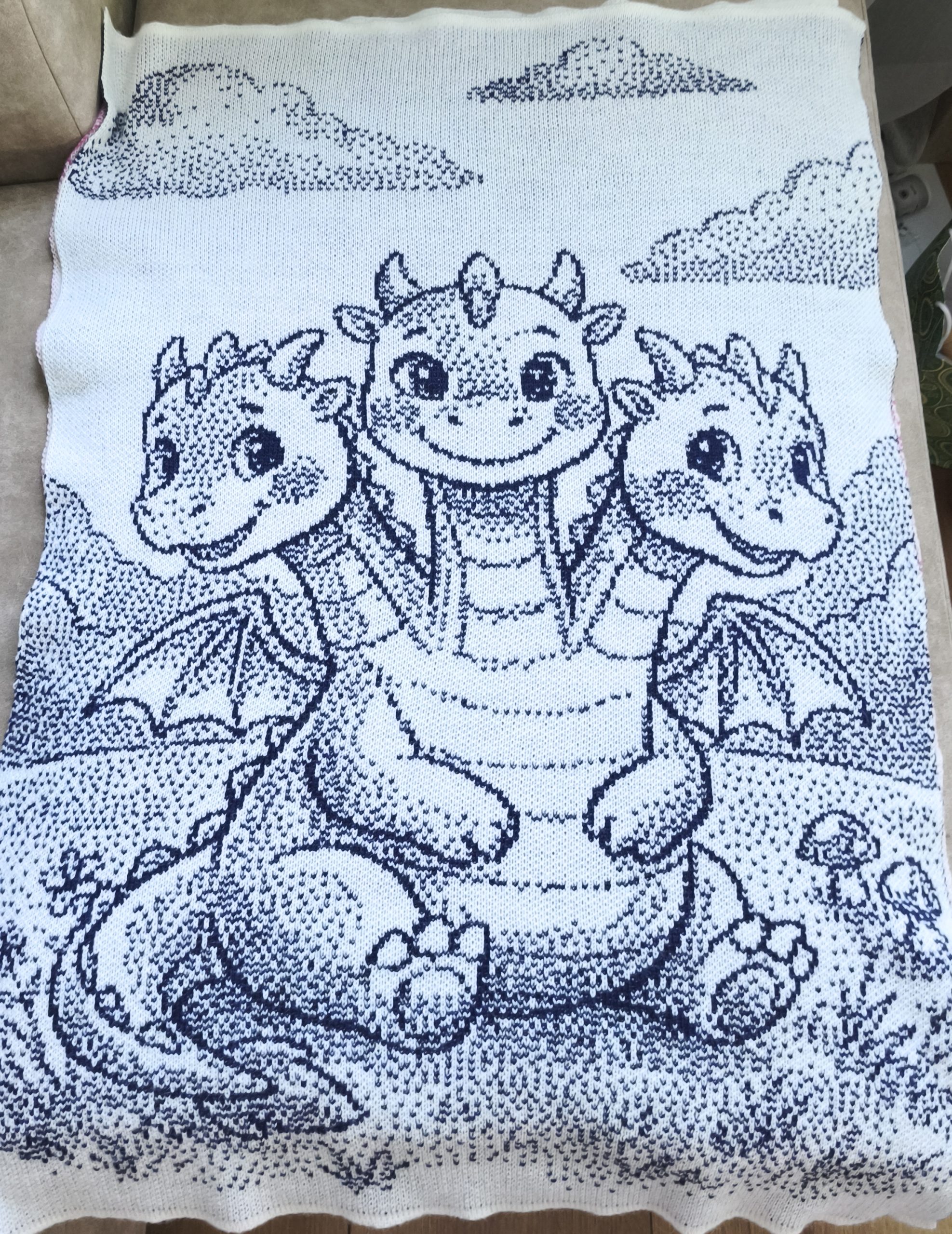 Three-Headed Dragon Baby Blanket Knitting Pattern — Brother Machine Jacquard Chart, STP File - Image 2