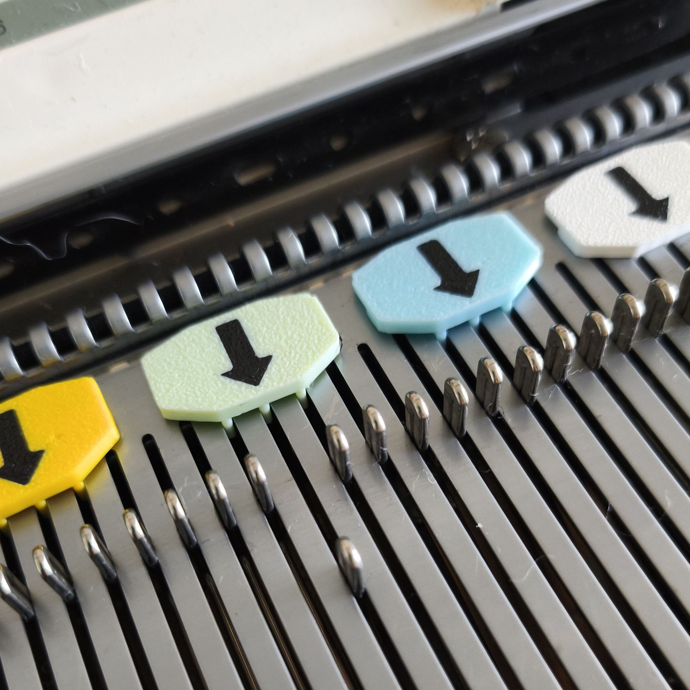 3D Printed Needle Bed Markers Compatible with Silver Reed Knitting Machines – Main Bed Only (Pack of 5 or 10) - Image 4